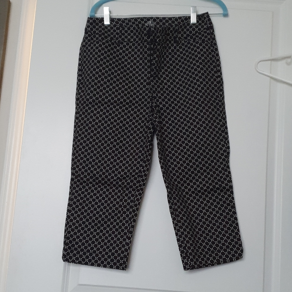 Cute Capri Dress Pants